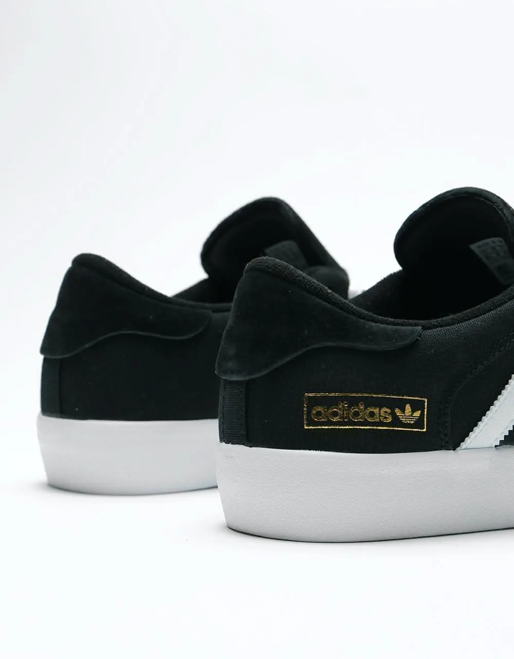 adidas Matchbreak Super Skate Shoes - Core Black/White/Gold Metallic