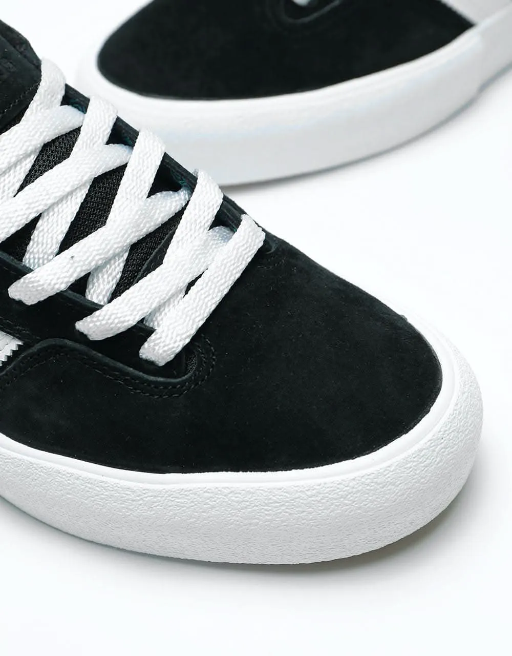 adidas Matchbreak Super Skate Shoes - Core Black/White/Gold Metallic