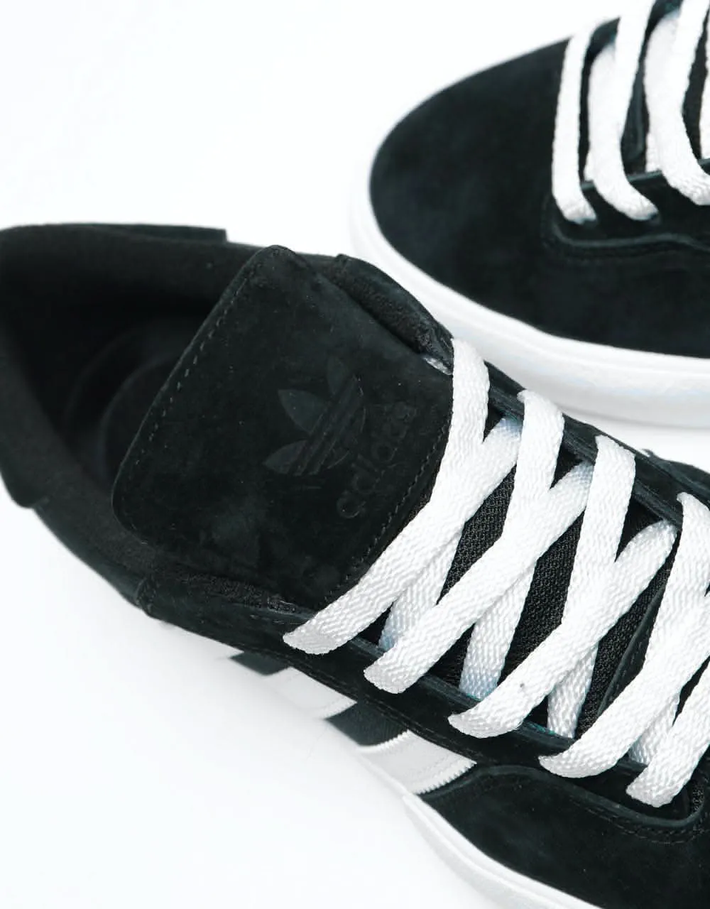 adidas Matchbreak Super Skate Shoes - Core Black/White/Gold Metallic