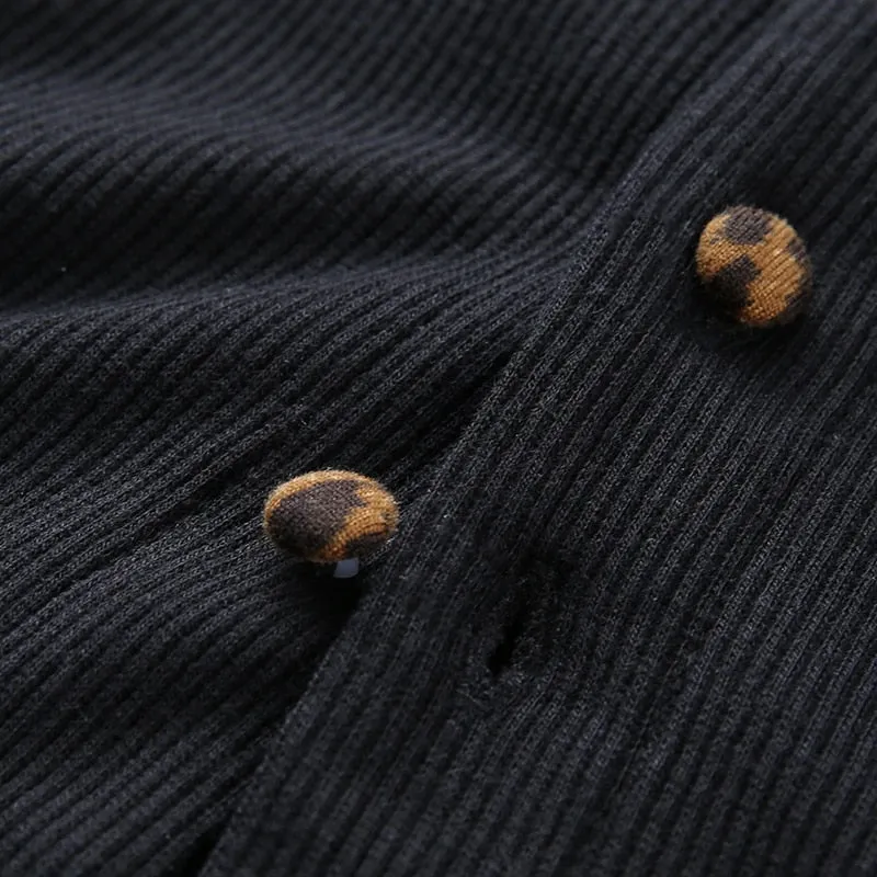 Black Vintage Patchwork Leopard Turn-Down Collar Single Breasted Knitted Tees