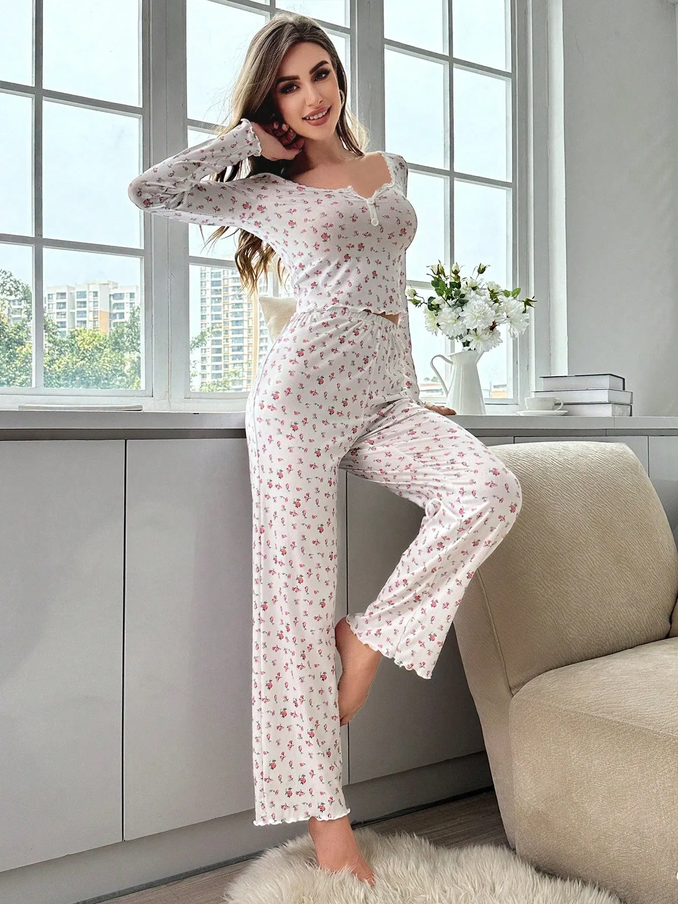 Ditsy Floral Print Lettuce Trim PJ Set