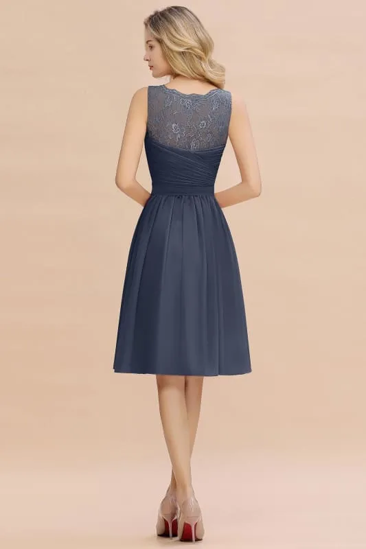 Elegant Ruffle Chiffon Short Bridesmaid Dress Sleeveless V-Neck Aline Knee Length Homecoming Dress