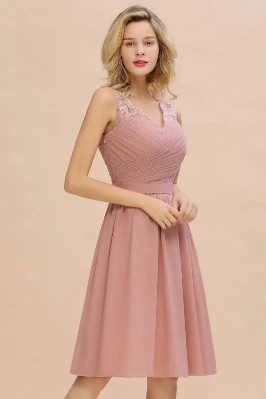 Elegant Ruffle Chiffon Short Bridesmaid Dress Sleeveless V-Neck Aline Knee Length Homecoming Dress