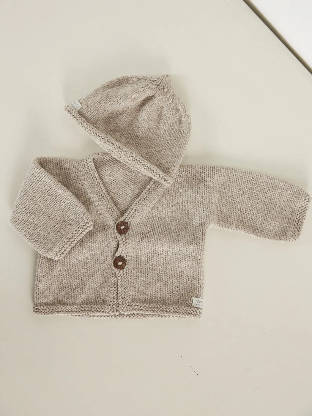 Hand Knitted Classic Cardigan & Beanie Set | Oatmeal 3-6 Months