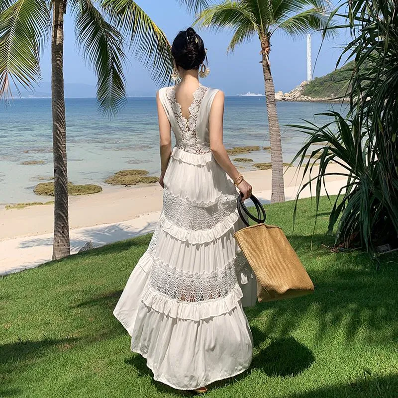 Hollowed-Out Beach White Lace Multi-Layer Dress