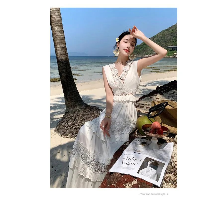 Hollowed-Out Beach White Lace Multi-Layer Dress