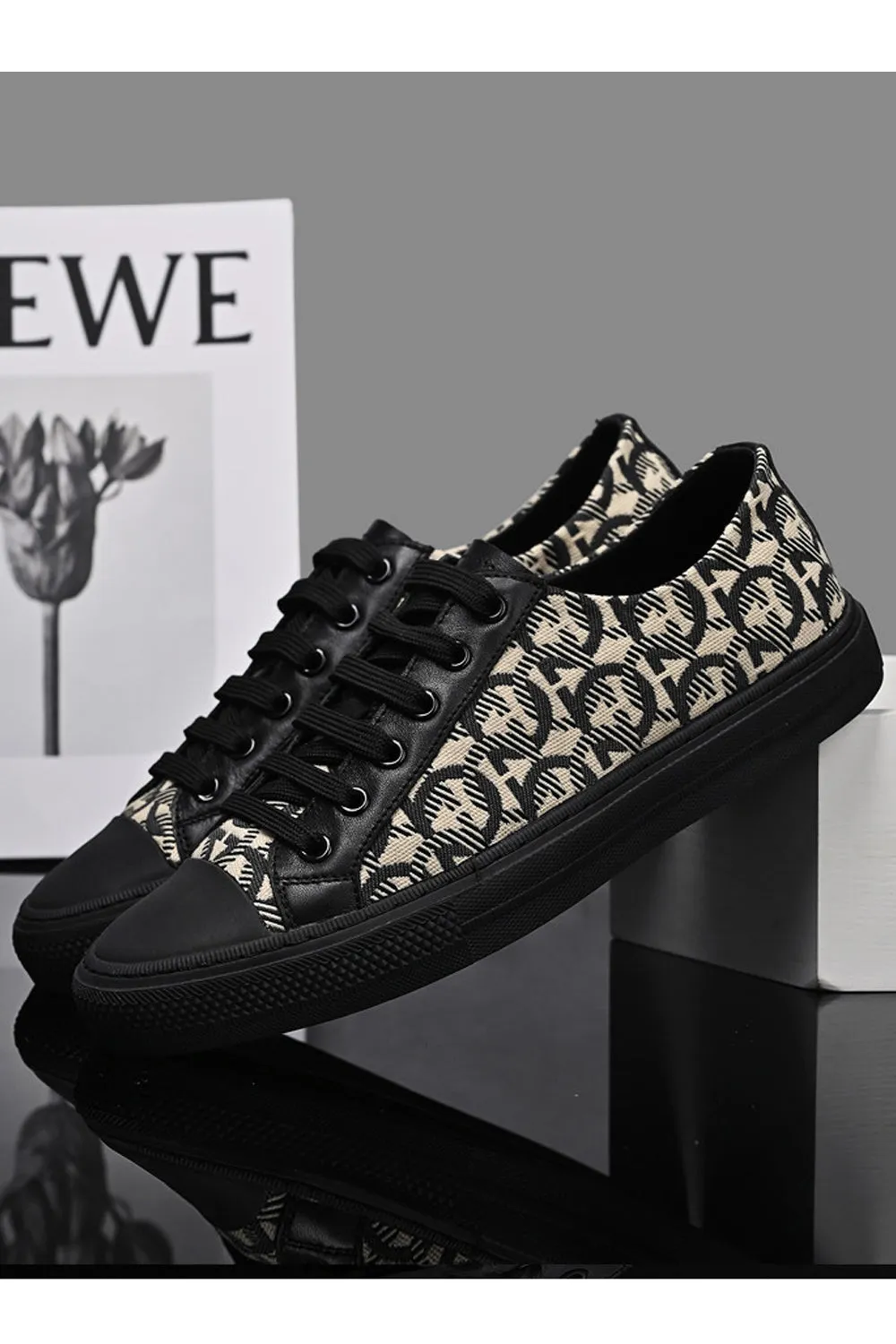 Men Comfortable Inner Collar Flat Rubber Soled Elegent Lattice Pattern Lace Up Casual Sneaker Shoes - MSA105594