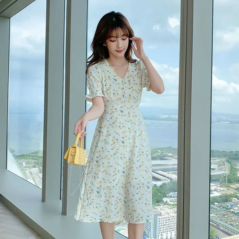 Midi Full Skirt Chiffon Chic Floral Print Cinched Waist Dress
