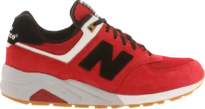 New Balance 572 sneakers, red