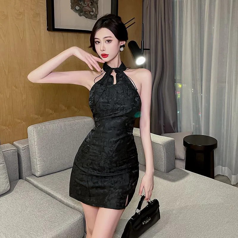 Retro Stand-Up Collar Solid Jacquard Halter Dress