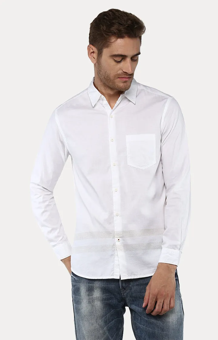 Spykar Men White Solid Slim Fit Casual Shirt