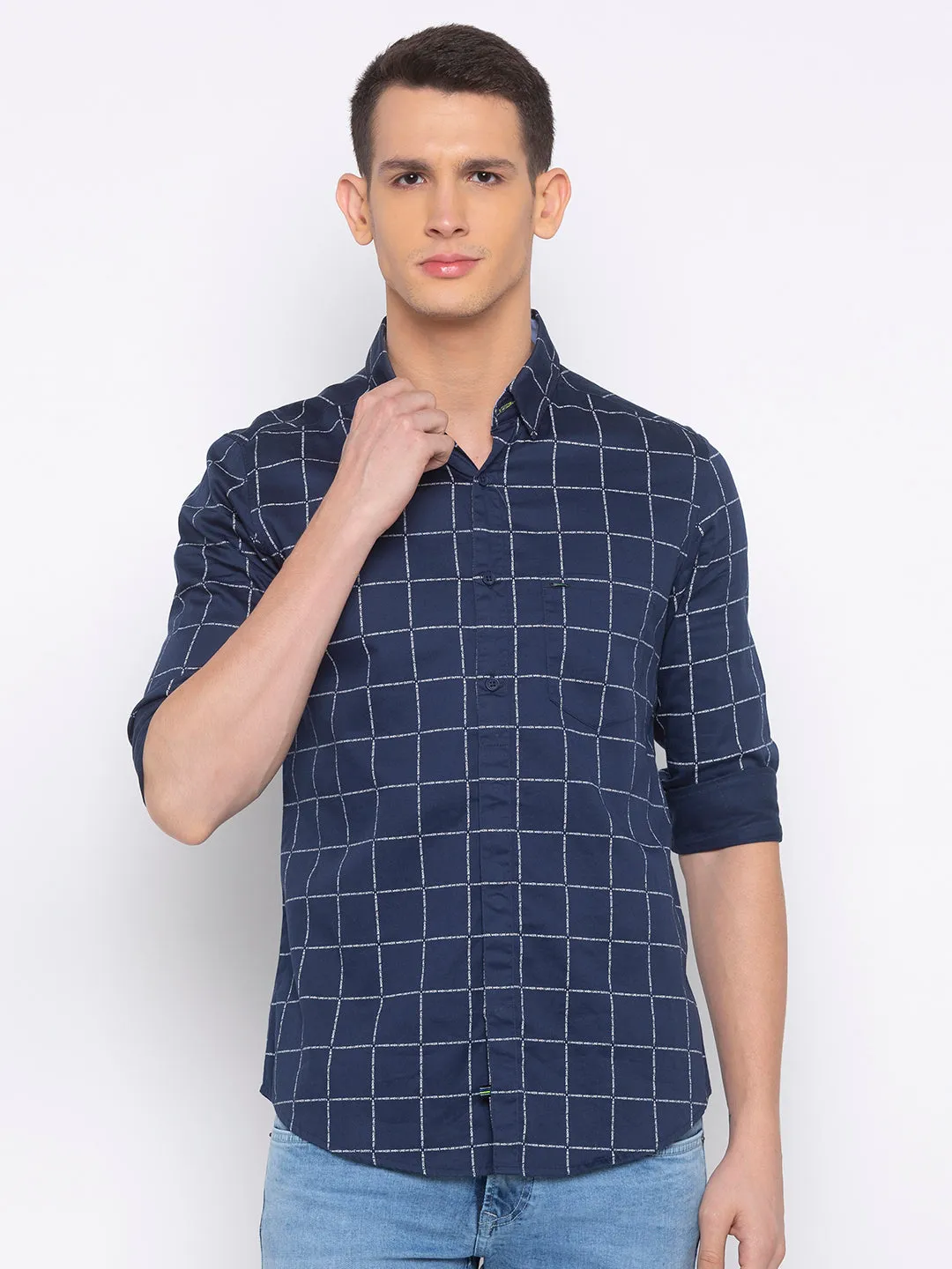 Spykar Slim Fit Men Navy Checked Casual Shirt