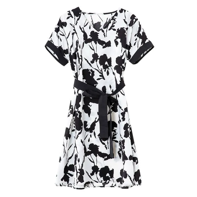 V-Neck Print Black And White Chic Dress