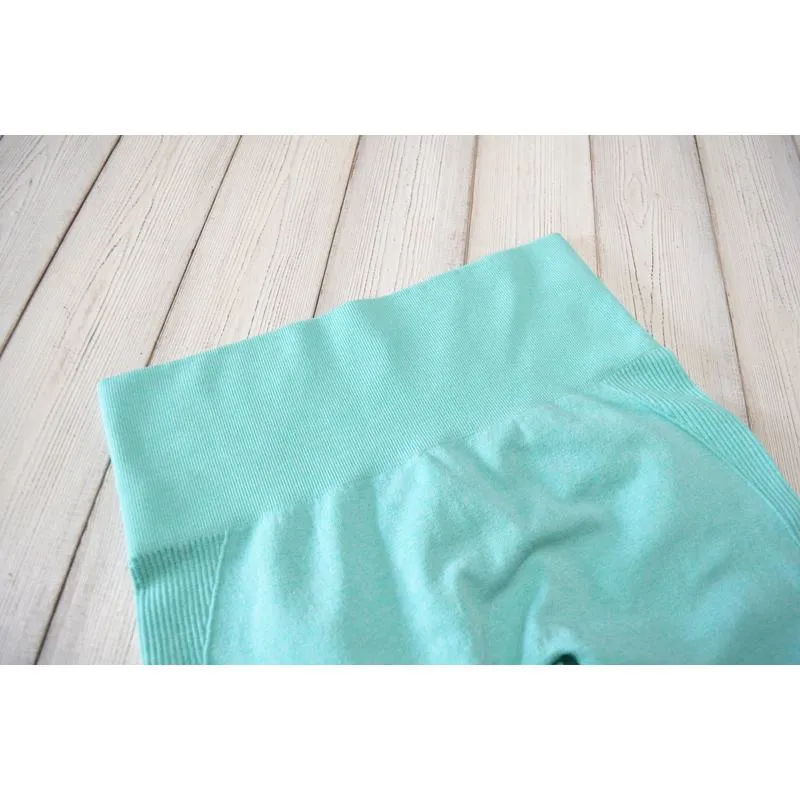 Yoga Three Colors Elasticity Seamless Fitness Smiling Face Sports Leggings